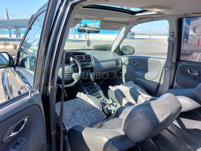 Suzuki Grand Vitara-21