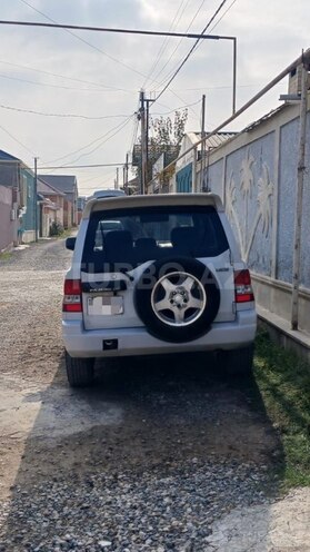 Mitsubishi Pajero io 1999, 498,000 km - 1.8 l - Bakı