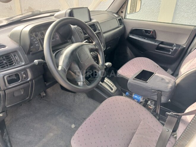 Mitsubishi Pajero io 1999, 498,000 km - 1.8 l - Bakı