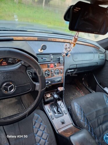 Mercedes C 180 1995, 514,000 km - 1.8 л - İsmayıllı