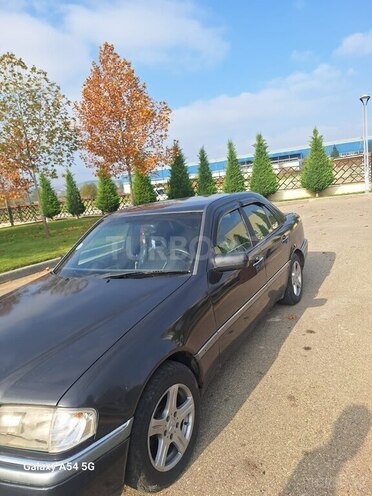 Mercedes C 180 1995, 514,000 km - 1.8 л - İsmayıllı