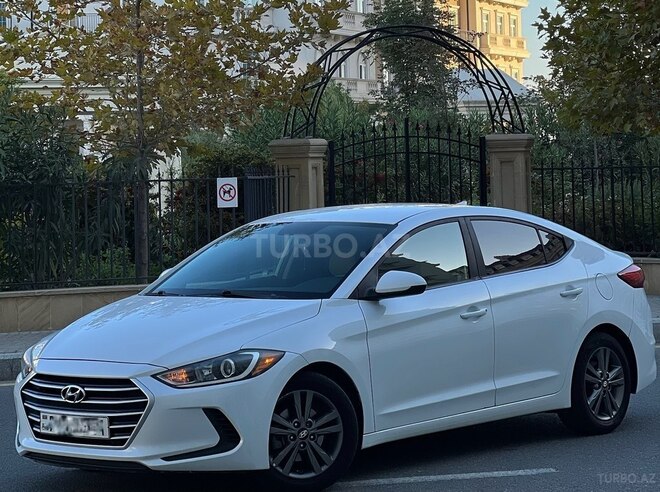 Hyundai Elantra 2017, 85,500 km - 2.0 л - Bakı