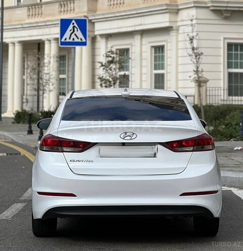 Hyundai Elantra 2017, 85,500 km - 2.0 л - Bakı