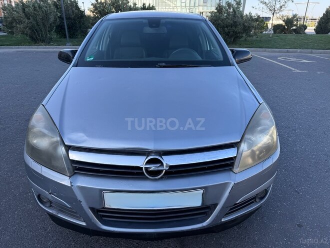 Opel Astra 2005, 286,000 km - 1.8 l - Bakı