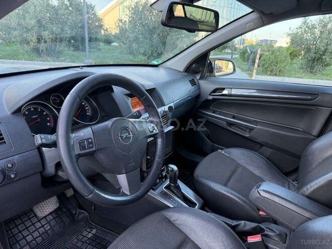 Opel Astra 2005, 286,000 km - 1.8 l - Bakı