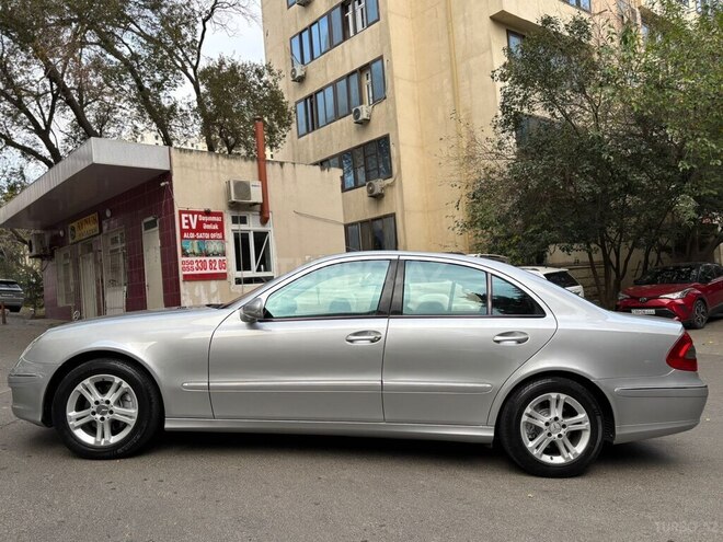 Mercedes E 220 2007, 366,000 km - 2.2 l - Bakı