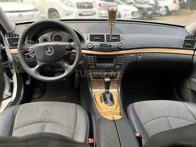 Mercedes E 220 2007, 366,000 km - 2.2 l - Bakı