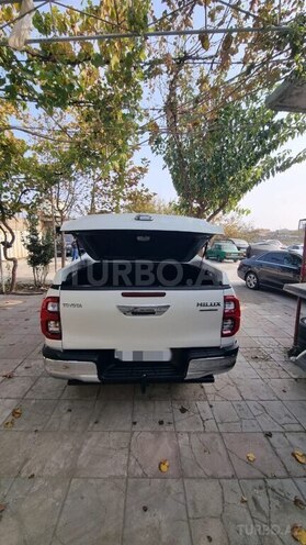 Toyota Hilux 2019, 78,000 km - 2.4 l - Bakı