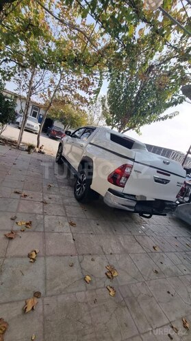 Toyota Hilux 2019, 78,000 km - 2.4 l - Bakı