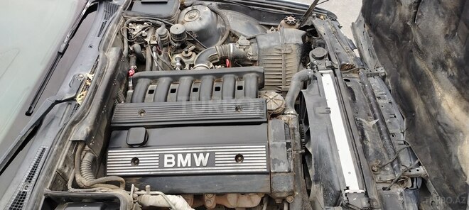 BMW 520 1992, 555,654 km - 2.0 l - Bərdə