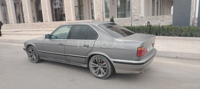 BMW 520 1992, 555,654 km - 2.0 l - Bərdə