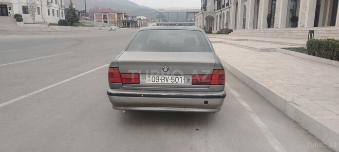 BMW 520 1992, 555,654 km - 2.0 l - Bərdə