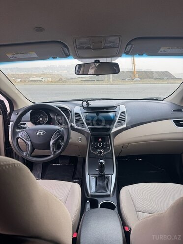Hyundai Elantra 2015, 166,000 km - 1.8 л - Bakı