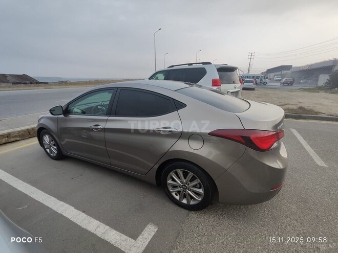 Hyundai Elantra 2015, 166,000 km - 1.8 л - Bakı