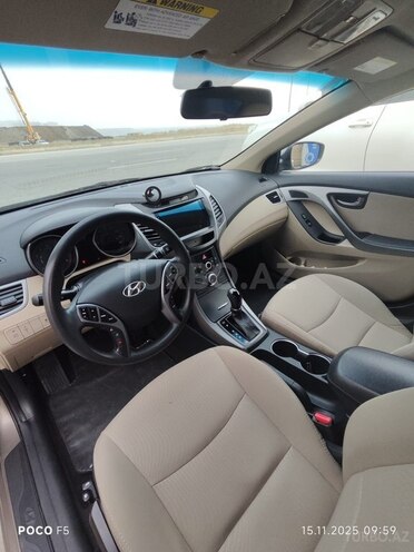 Hyundai Elantra 2015, 166,000 km - 1.8 л - Bakı