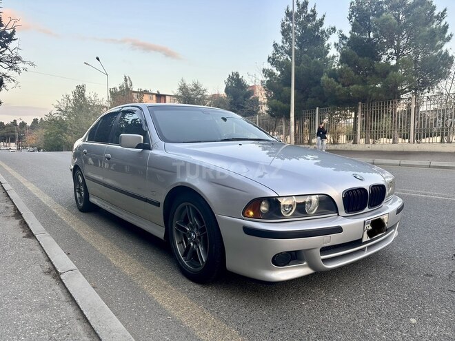 BMW 525 2003, 325,000 km - 2.5 l - Bakı