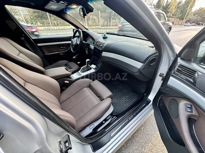 BMW 525 2003, 325,000 km - 2.5 l - Bakı