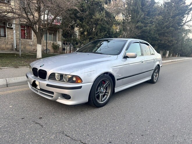 BMW 525 2003, 325,000 km - 2.5 l - Bakı