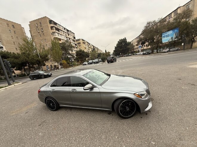 Mercedes C 300 2015, 182,000 km - 2.0 l - Bakı