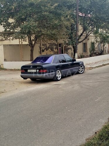 Mercedes 230 E 1990, 230,000 km - 2.3 l - Salyan