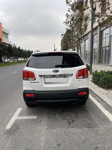 Kia Sorento 2011, 117,000 km - 2.0 l - Bakı