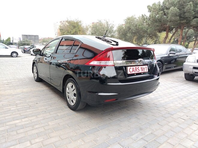 Honda Insight-11