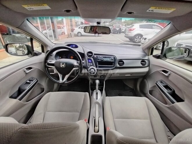 Honda Insight-18