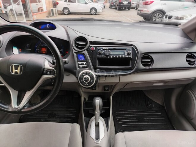 Honda Insight-17