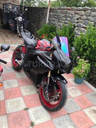 Suzuki GSX-R 1000 2009, 42,000 km - 1.0 л - Zaqatala