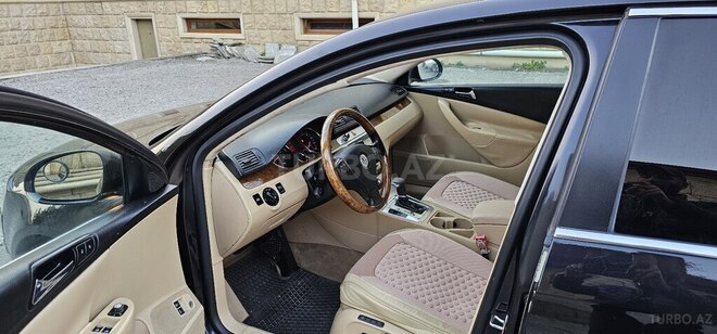 Volkswagen Passat 2006, 375,293 km - 2.0 л - Şamaxı