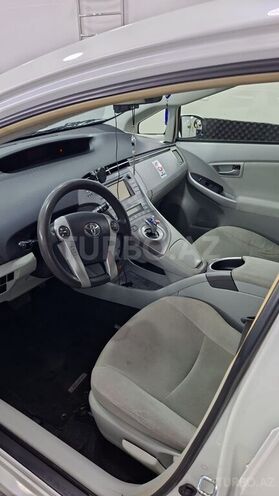 Toyota Prius 2013, 407,316 km - 1.8 l - Bakı