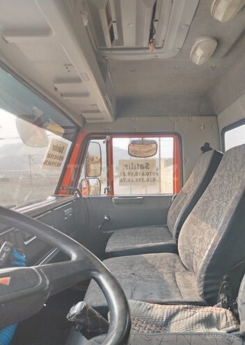 KamAz 65115 1986, 950,000 km - 11.0 l - Bakı