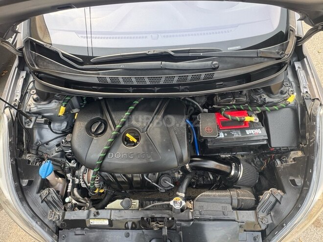Hyundai Elantra 2014, 184,500 km - 1.8 l - Bakı