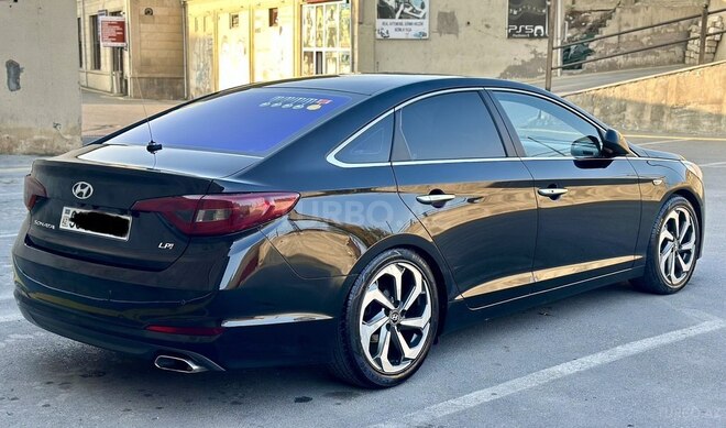 Hyundai Sonata-3