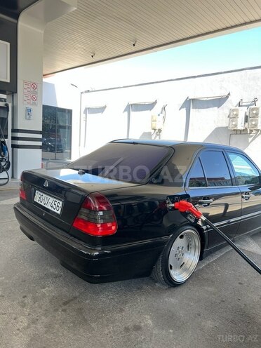 Mercedes C 200 1998, 372,482 km - 2.0 l - Qəbələ