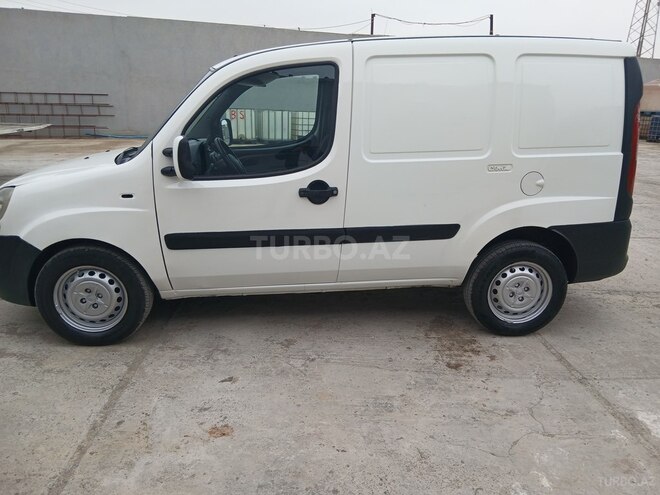 Fiat Doblo-5