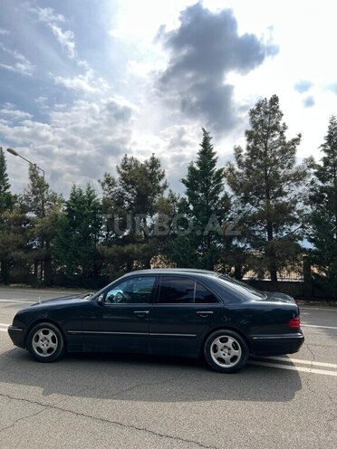 Mercedes E 200 1999, 413,000 km - 2.0 л - Gəncə
