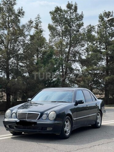 Mercedes E 200 1999, 413,000 km - 2.0 л - Gəncə