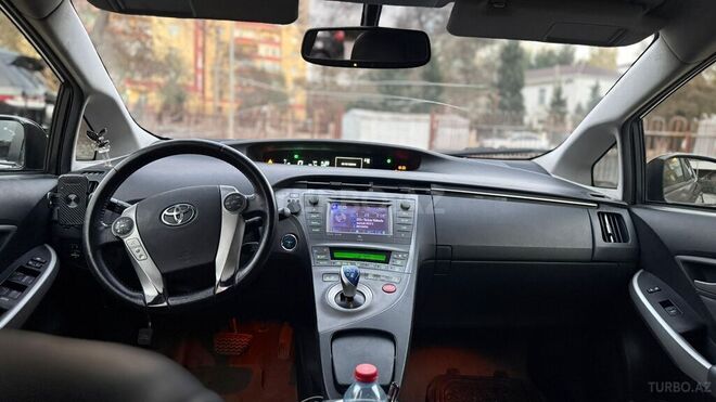 Toyota Prius 2014, 425,908 km - 1.8 л - Bakı