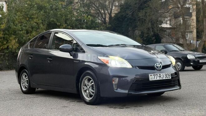 Toyota Prius 2014, 425,908 km - 1.8 л - Bakı