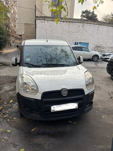 Fiat Doblo 2013, 211,874 km - 1.4 l - Bakı
