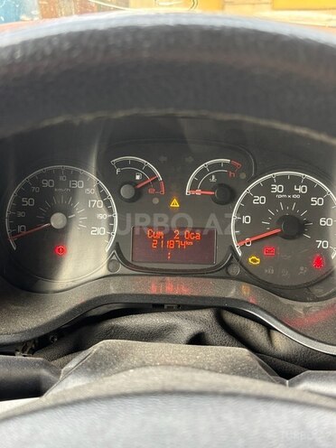 Fiat Doblo 2013, 211,874 km - 1.4 l - Bakı