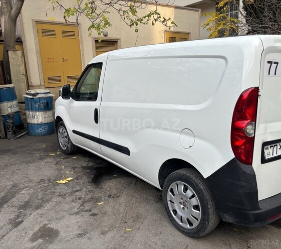 Fiat Doblo 2013, 211,874 km - 1.4 l - Bakı