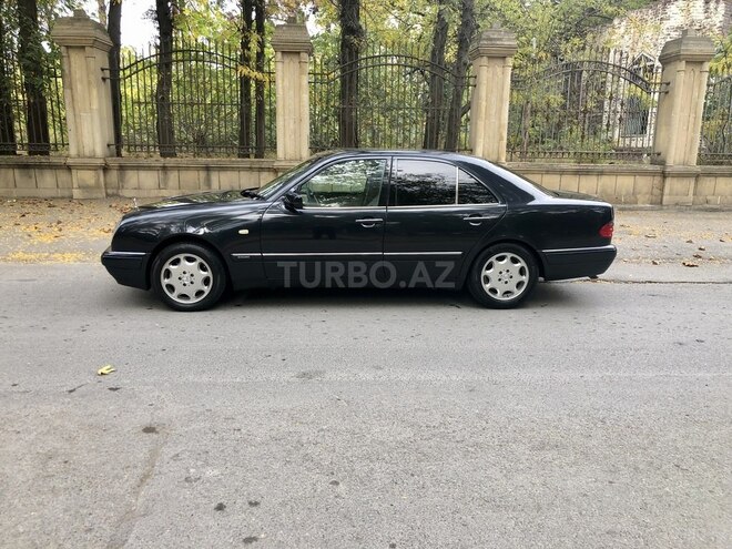 Mercedes E 230 1996, 276,000 km - 2.3 l - Mingəçevir