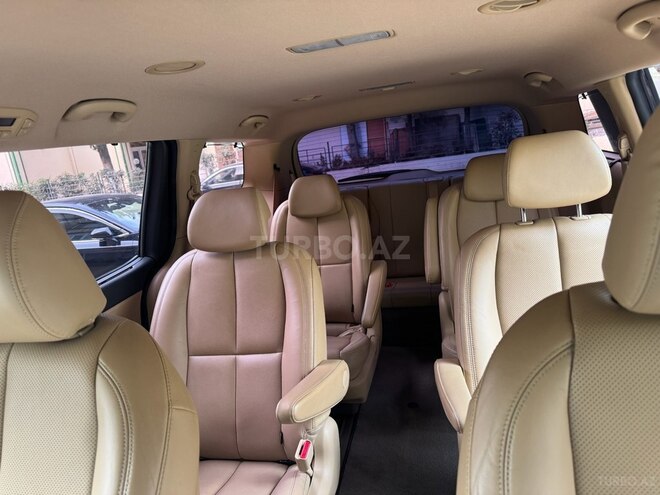 Kia Carnival 2015, 245,000 km - 2.2 l - Bakı