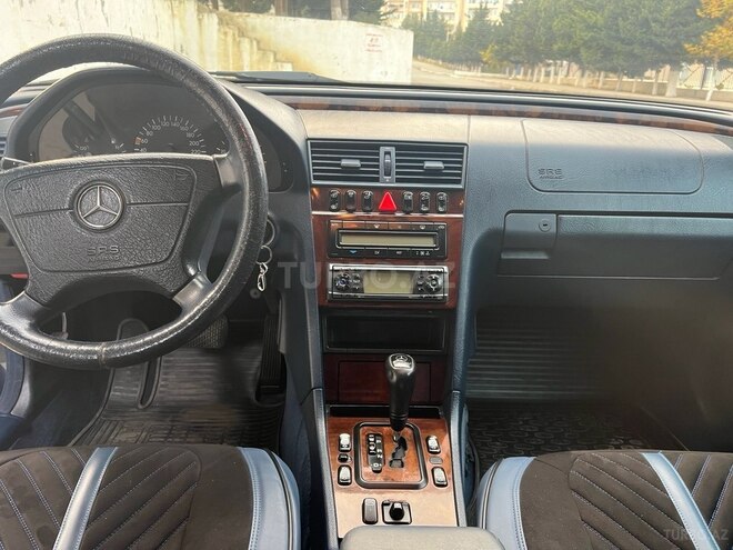 Mercedes C 240 1999, 364,000 km - 2.4 l - Bakı