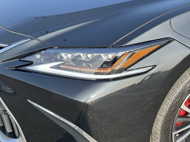 Lexus ES 300h 2022, 45,000 km - 2.5 l - Bakı