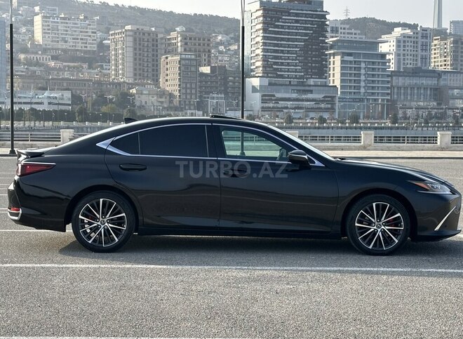 Lexus ES 300h 2022, 45,000 km - 2.5 l - Bakı