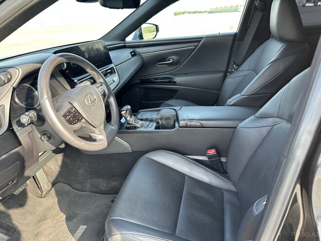 Lexus ES 300h 2022, 45,000 km - 2.5 l - Bakı