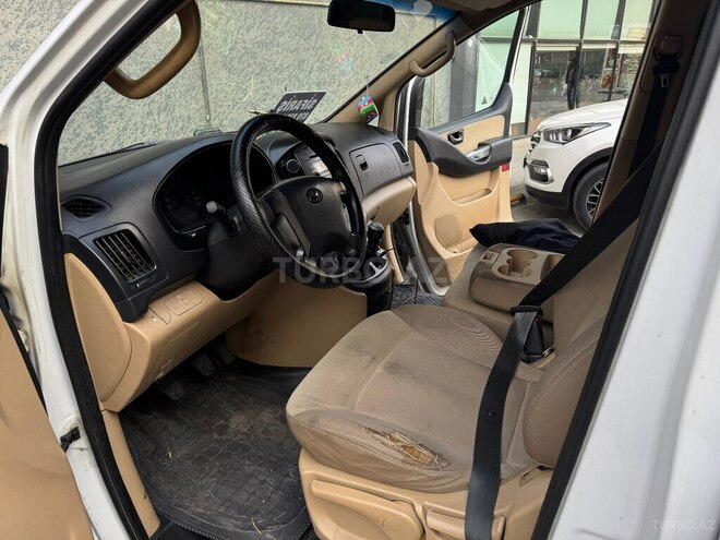 Hyundai H-1 2008, 404,095 km - 2.5 л - Sumqayıt